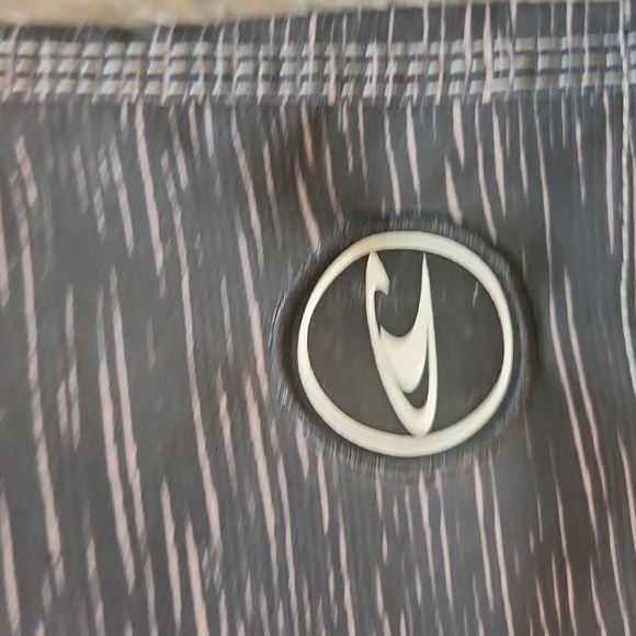 O'Neill Gray and Blue Board Shorts with Tropical Print - Picture 2 of 8